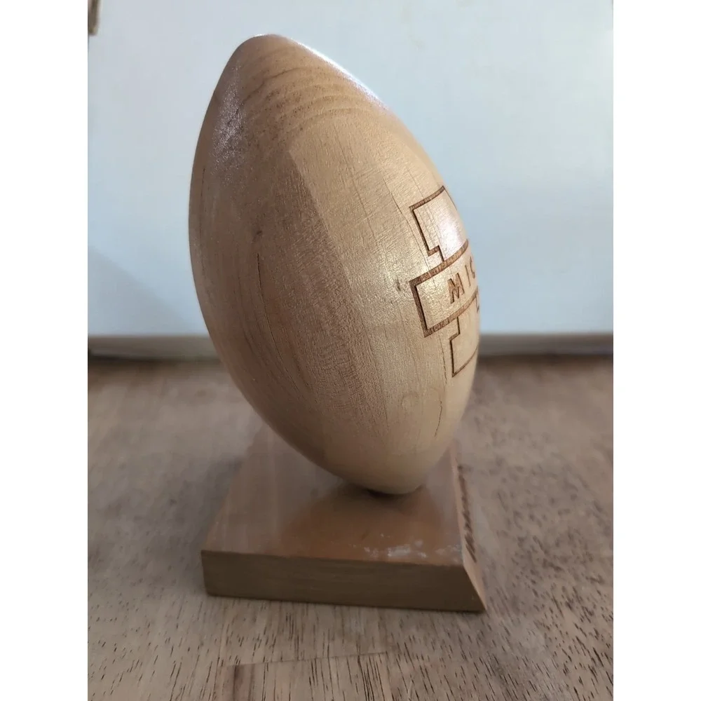 GRID WORKS MICHIGAN WOLVERINES‎ LASER ENGRAVED WOOD FOOTBALL ON  STAND  8